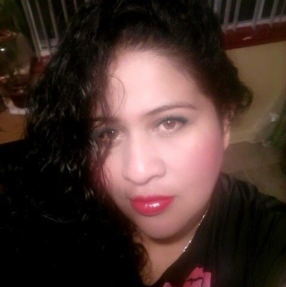 Meet your Posher, Nancy - Picture 1 of 1